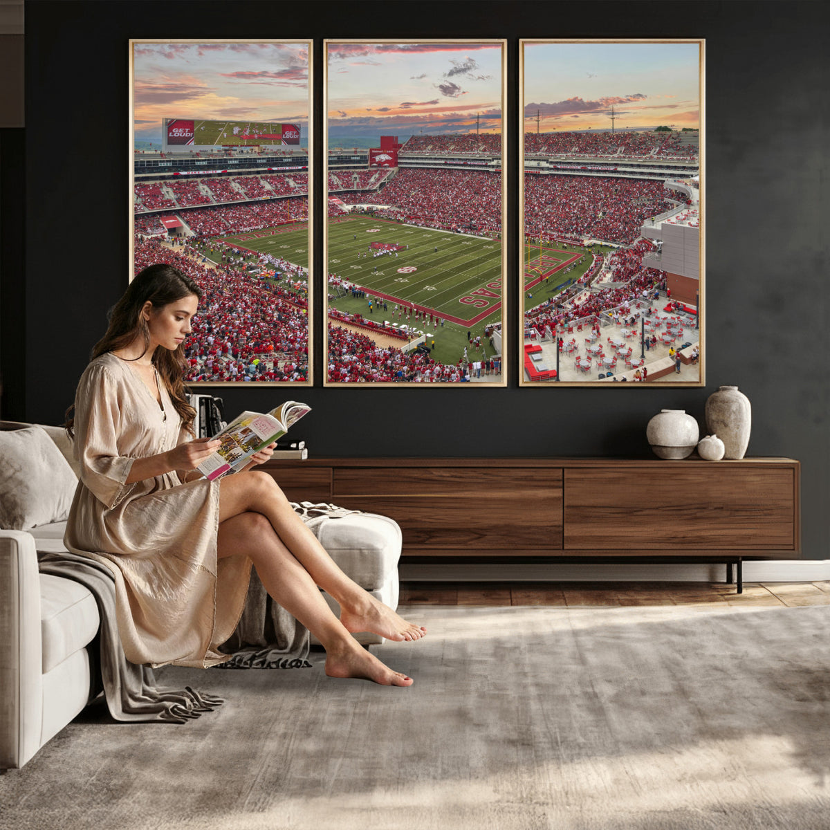 82233065-MGV-CV-36X24 - Donald W. Reynolds Razorback Stadium Wall Art Canvas Print – Arkansas Razorbacks Football Artwork for Home, Office, and Sports Room Decor