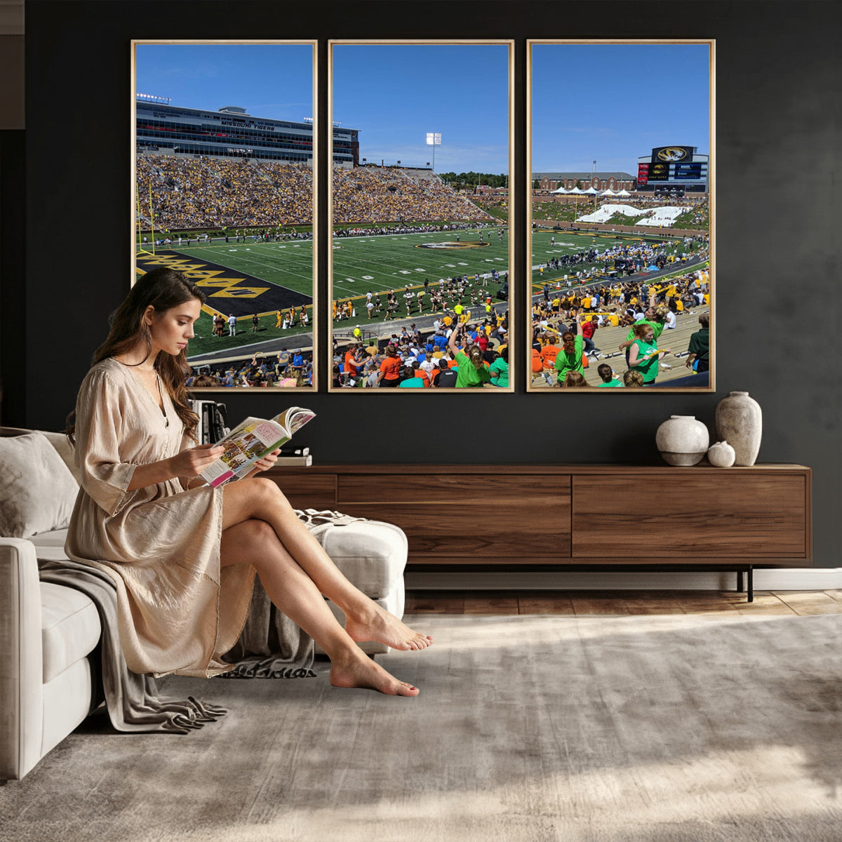 38399-MGV-CV-36X24 - University of Missouri Tigers Football Team Print, Columbia Faurot Field Memorial Stadium Wall Art