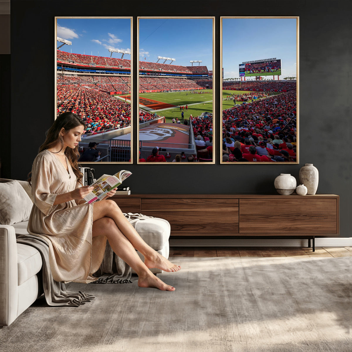 65229-MGV-CV-36X24 - Florida Tampa Raymond James Stadium Wall Art Canvas Print - NFL Football Stadium Print