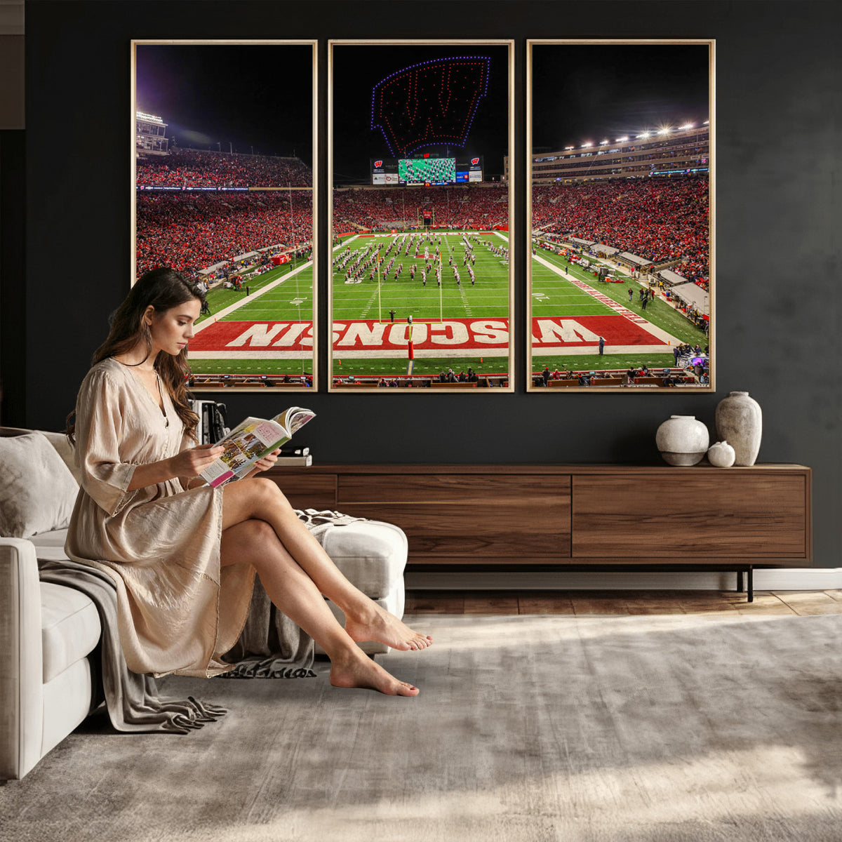 34125-MGV-CV-36X24 - Wisconsin Badgers Football Team Print Canvas- Madison Camp Randall Stadium Wall Art Canvas Print