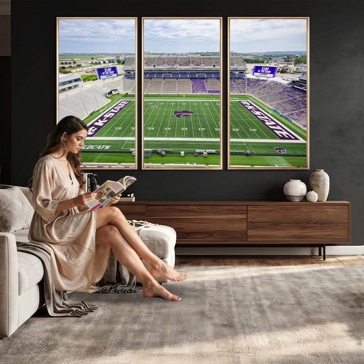 29452-MGV-CV-36X24 - KState Wildcats Football Team Print - Manhattan Bill Snyder Family Football Stadium Wall Art Canvas