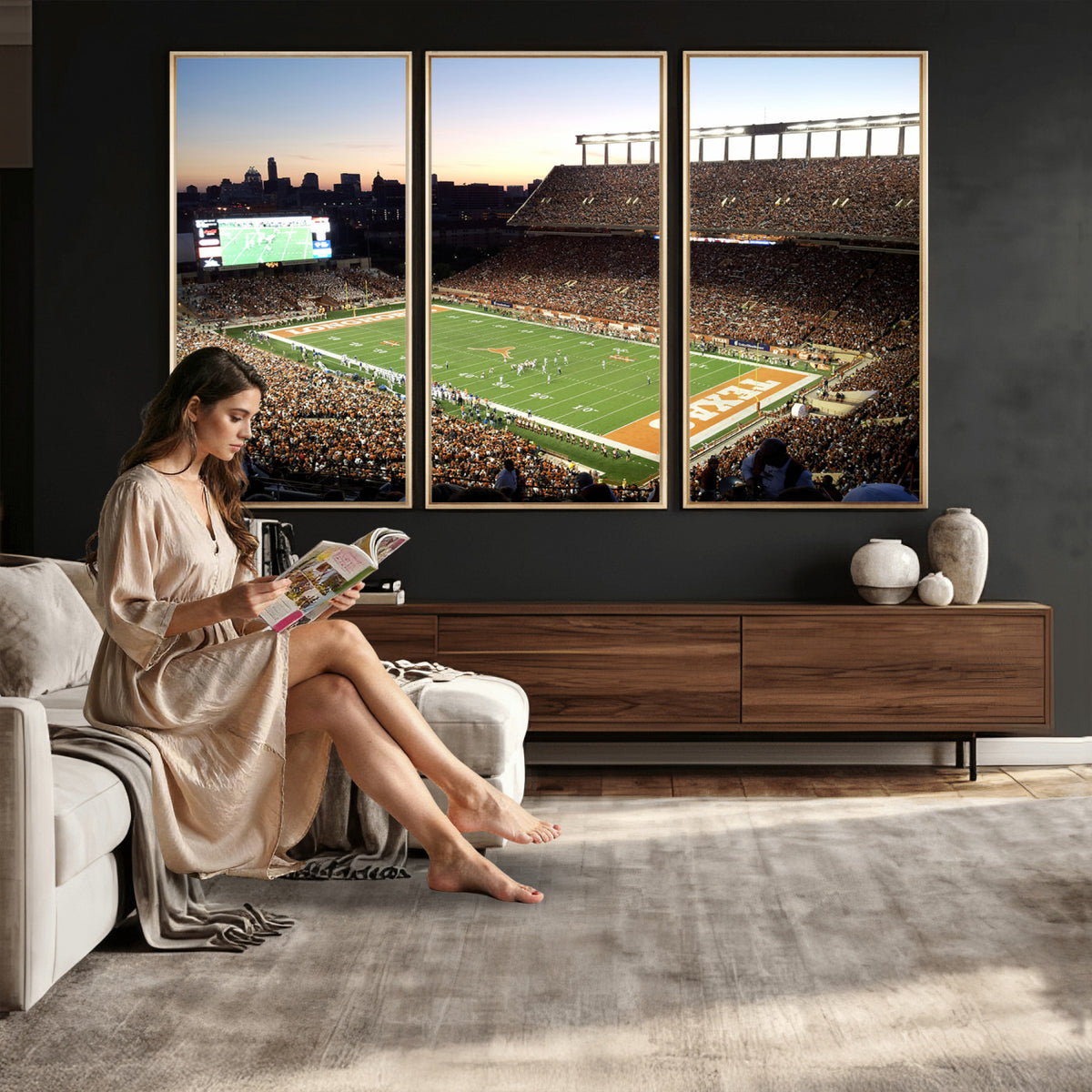 11455-MGV-CV-36X24 - Darrell K Royal-Texas Memorial Stadium Canvas Wall Art - Texas Longhorns Football Match