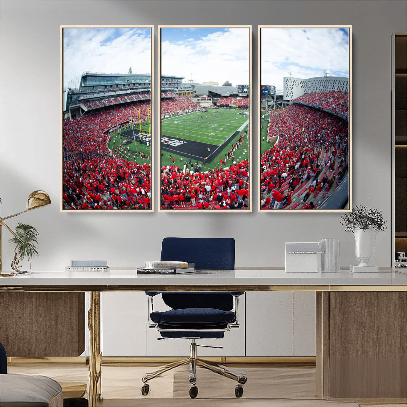 MGV-FC-48X32-3P - Cincinnati Bearcats Football Team Print - Nippert Stadium Wall Art Canvas Print