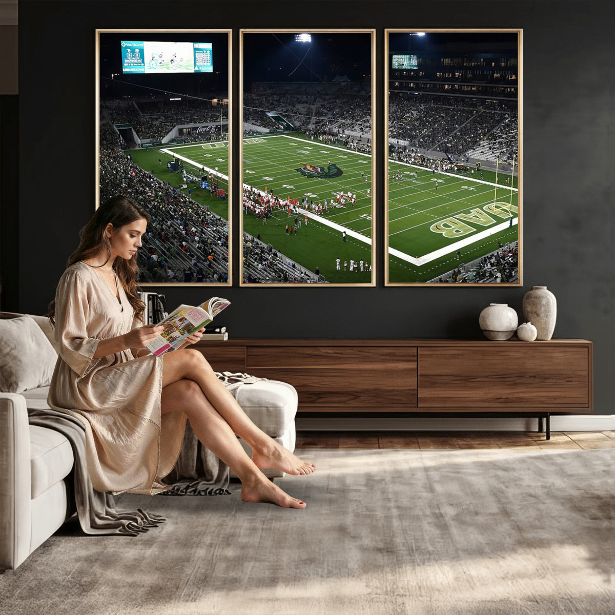 81740-MGV-CV-36X24 - UAB Blazers Football Team Print - Birmingham Protective Stadium Wall Art Canvas Print