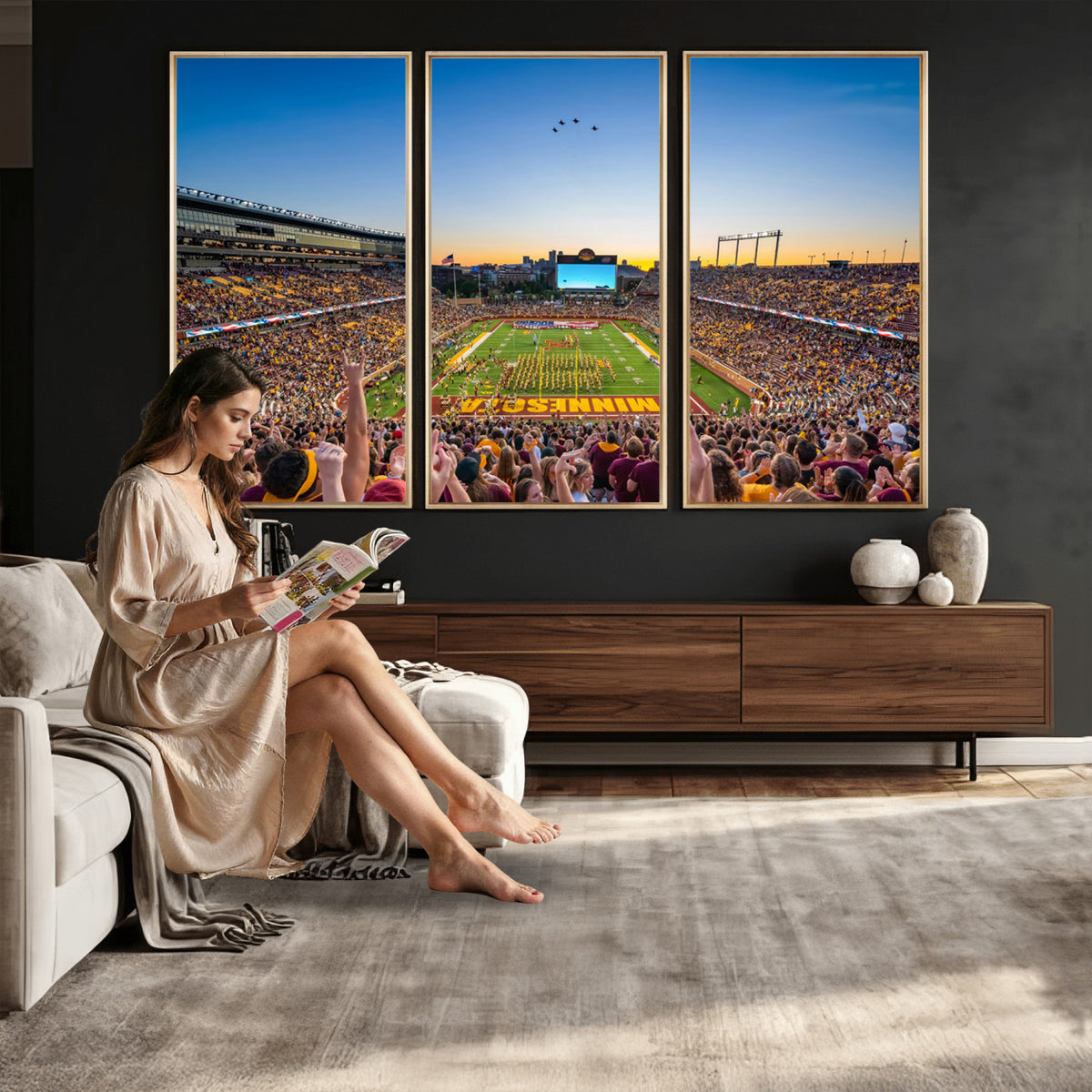 84421-MGV-CV-36X24 - University of Minnesota Golden Gophers Art Print, Football Team Print - Minneapolis Huntington Bank