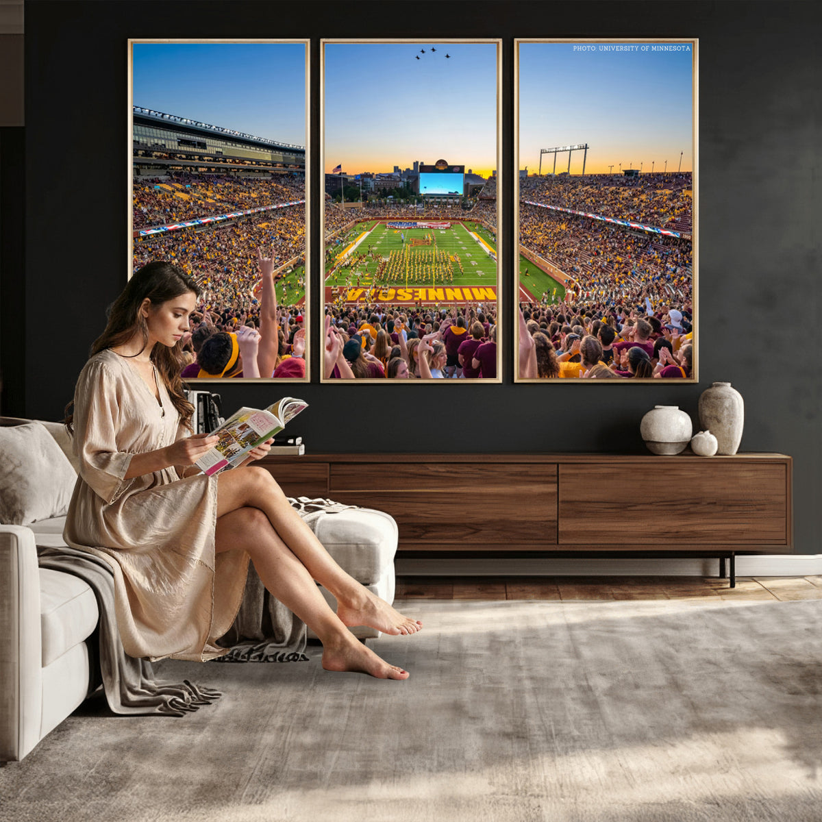 63452-PAN-FL-20X10 - University of Minnesota Golden Gophers Football Team Print - Minneapolis Huntington Bank Stadium