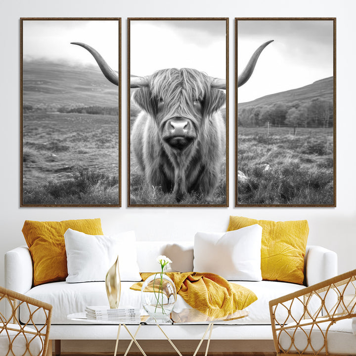 Black White Scottish Highland Cow Canvas Farm Wall Art Canvas Print