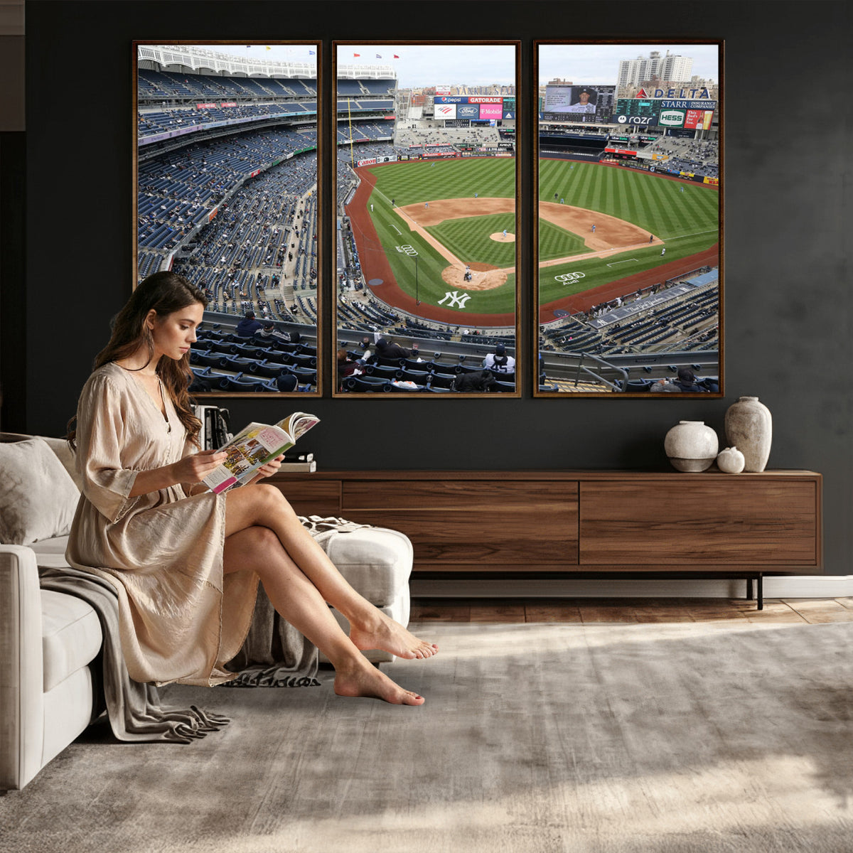 45784-MGV-CV-36X24 - New York Yankees Baseball Team Print, Yankee Stadium Wall Art Canvas Print