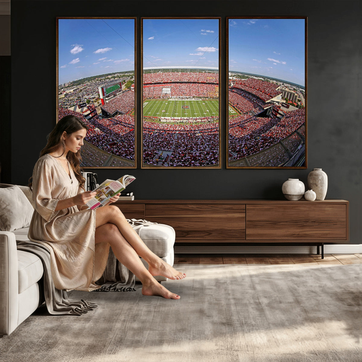 29492070-MGV-CV-36X24 - William Brice Stadium Wall Art Canvas Print, Stadium Crowd on Football Game Day