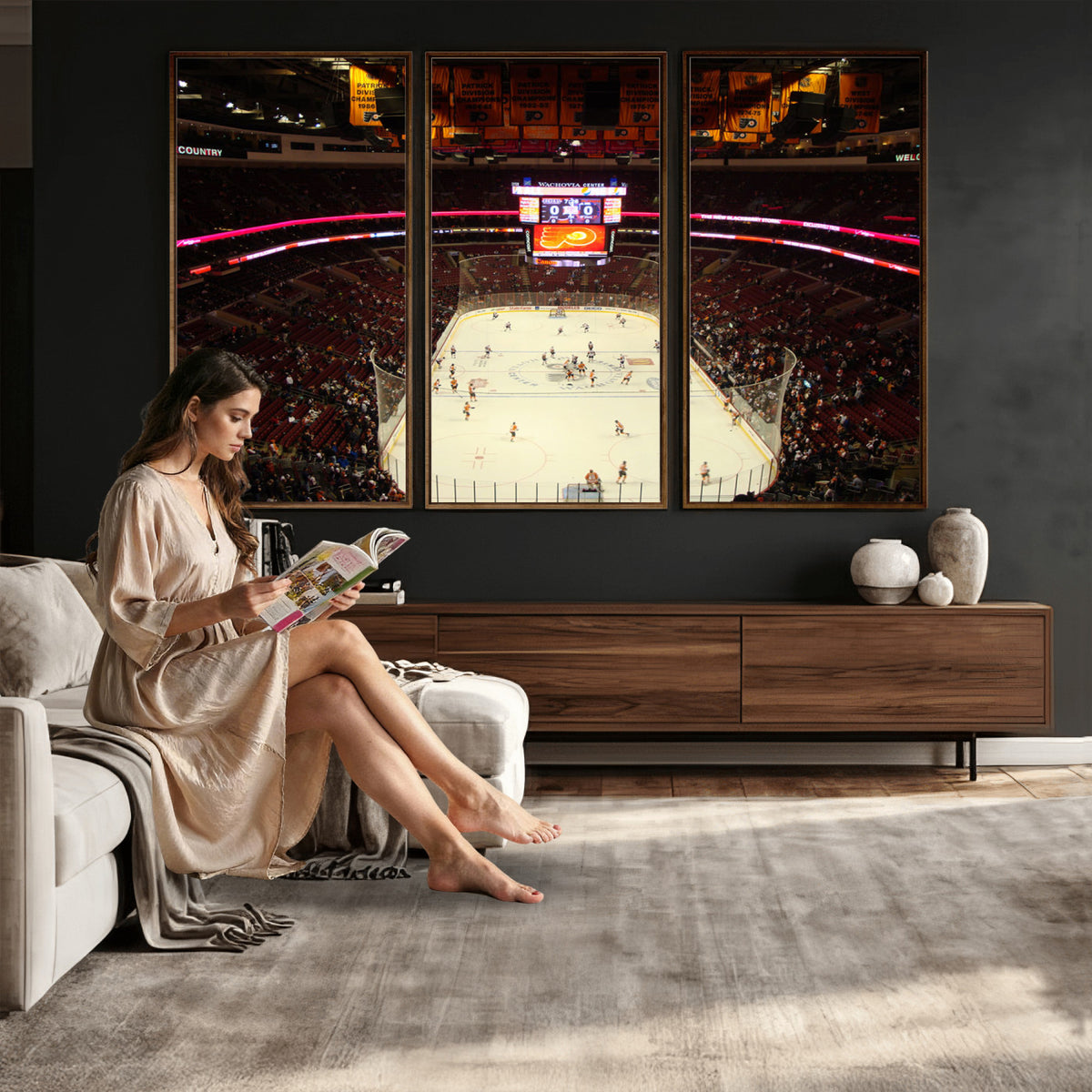 98213-MGV-CV-36X24 - Wachovia Center Prior to Flyers Game Ice Hockey Stadium