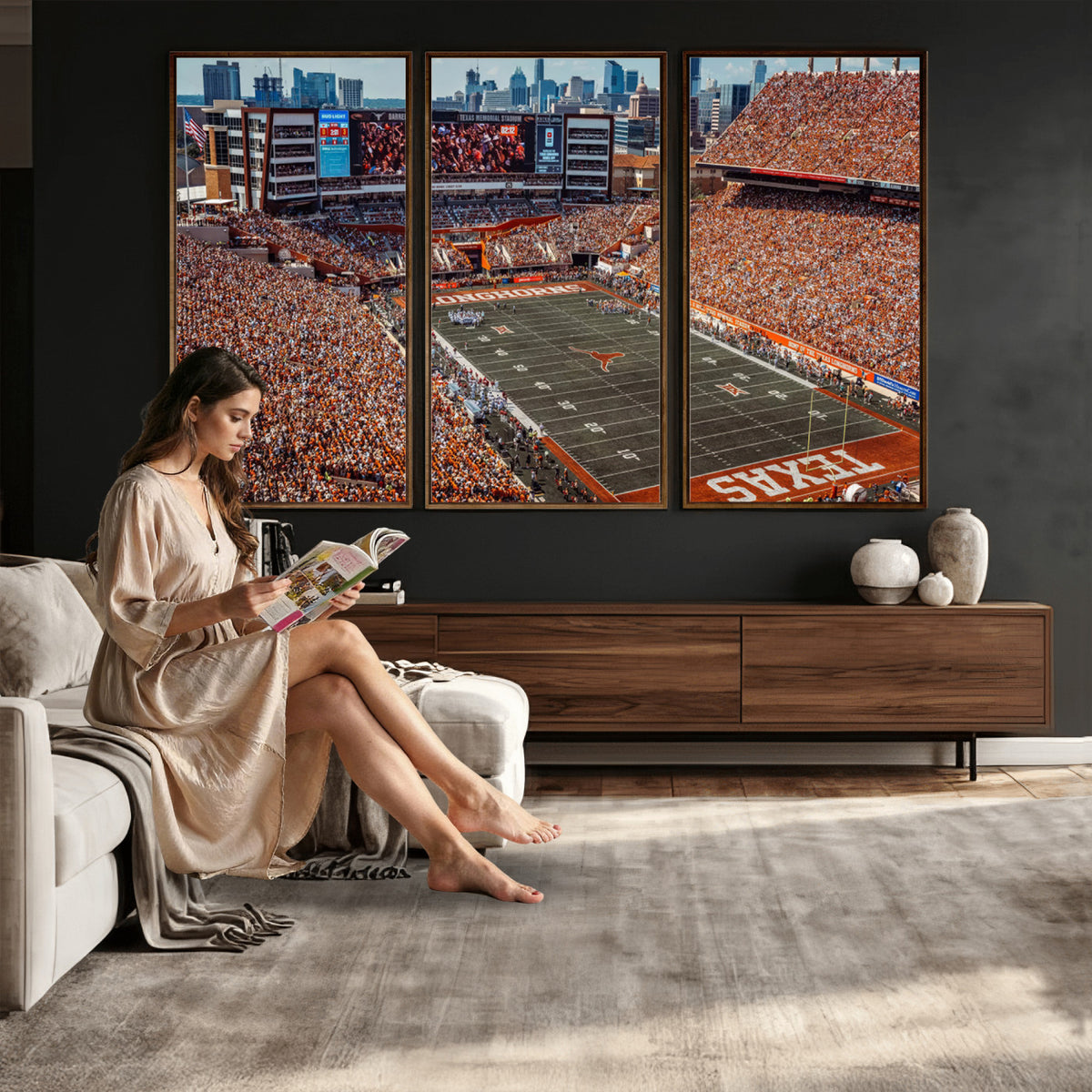 92103-MGV-CV-36X24 - University of Texas Longhorns Football Team Print - Austin Darrell K Royal-Texas Memorial Stadium