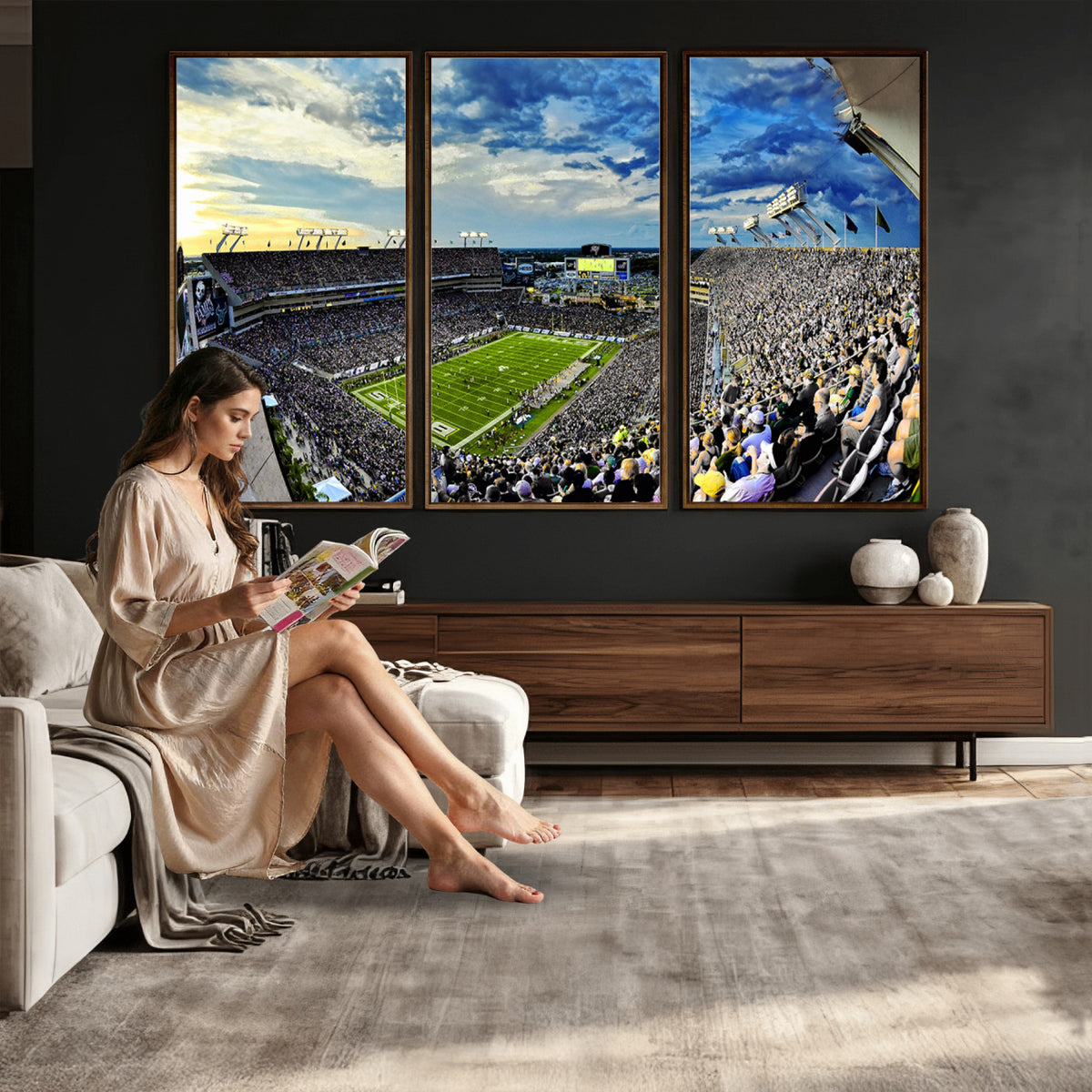 23788-MGV-CV-36X24 - Framed USF Bulls Football Team Print - Tampa Raymond James Stadium Wall Art Canvas Print