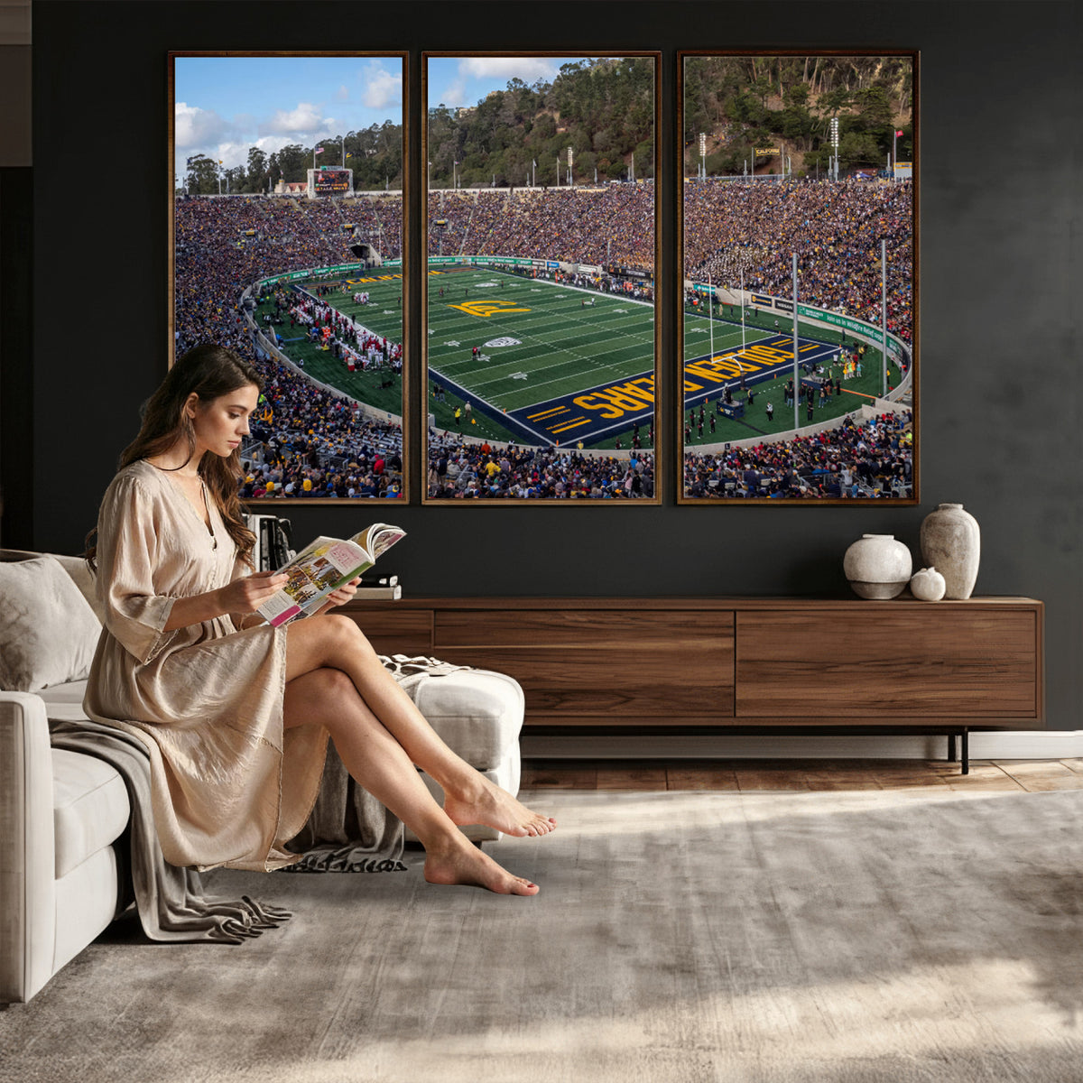 38054-MGV-CV-36X24 - University of California Golden Bears Football Team Print - Berkeley California Memorial Stadium Art
