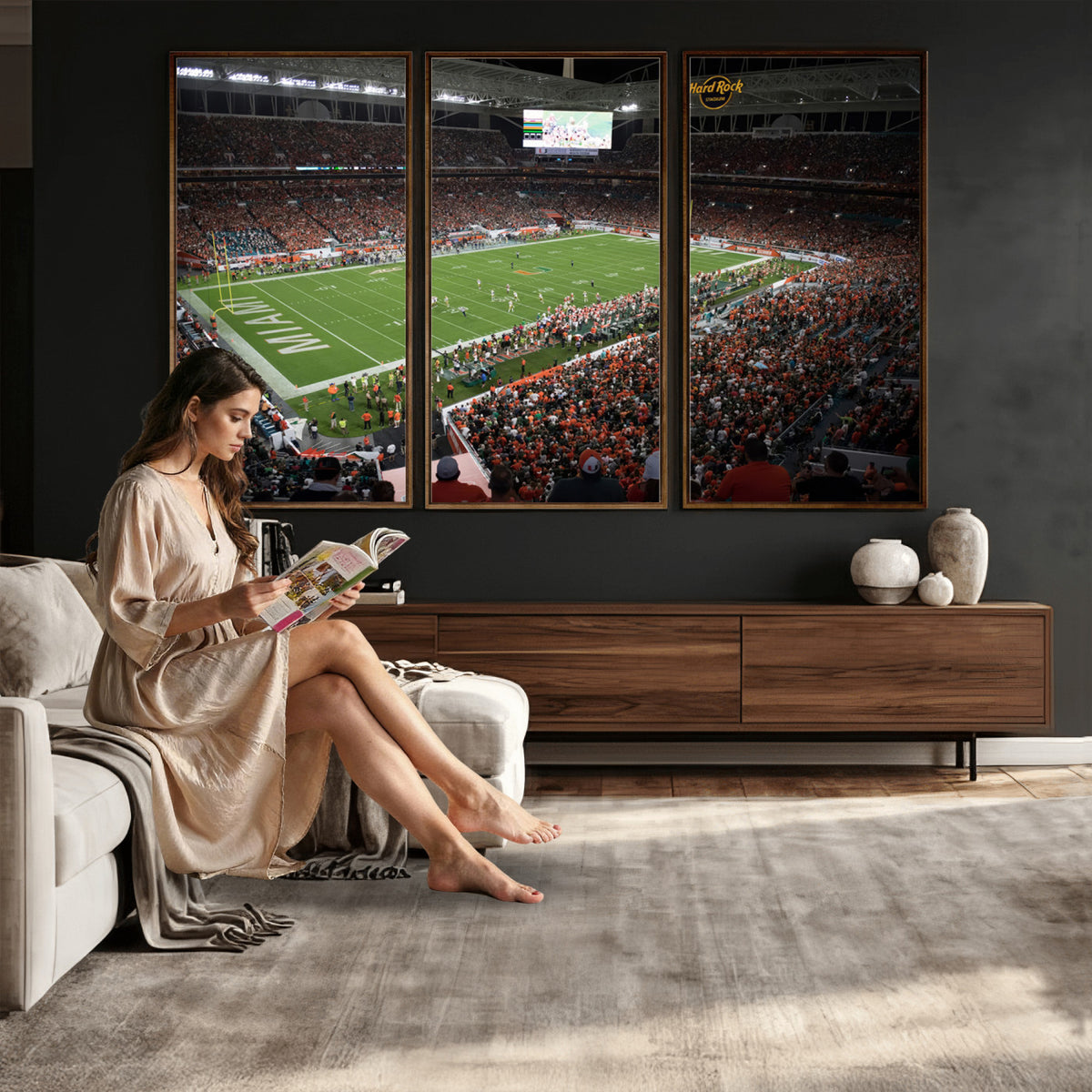33698-PAN-FL-20X10 - Miami Hurricanes Football Team Print Canvas- Miami Hard Rock Stadium Wall Art Canvas Print