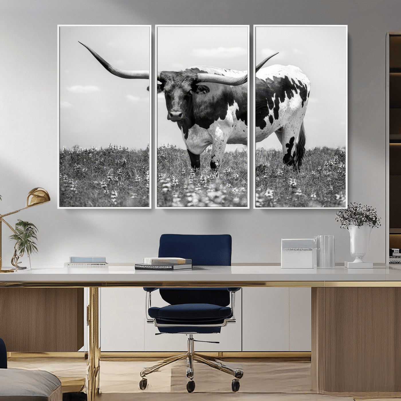 -Texas Black White Highland Longhorn Cow Wall Art Canvas Print