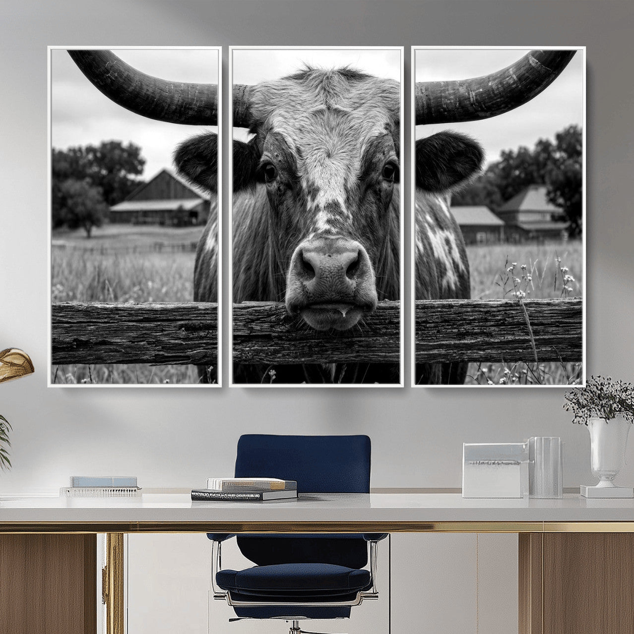 59378683B-MGV-CV-36X24 - Black White Texas Longhorn Bull Canvas Wall Art, Western Ranch Cattle Photography Print, Rustic Farmhouse Cowboy Decor Artwork