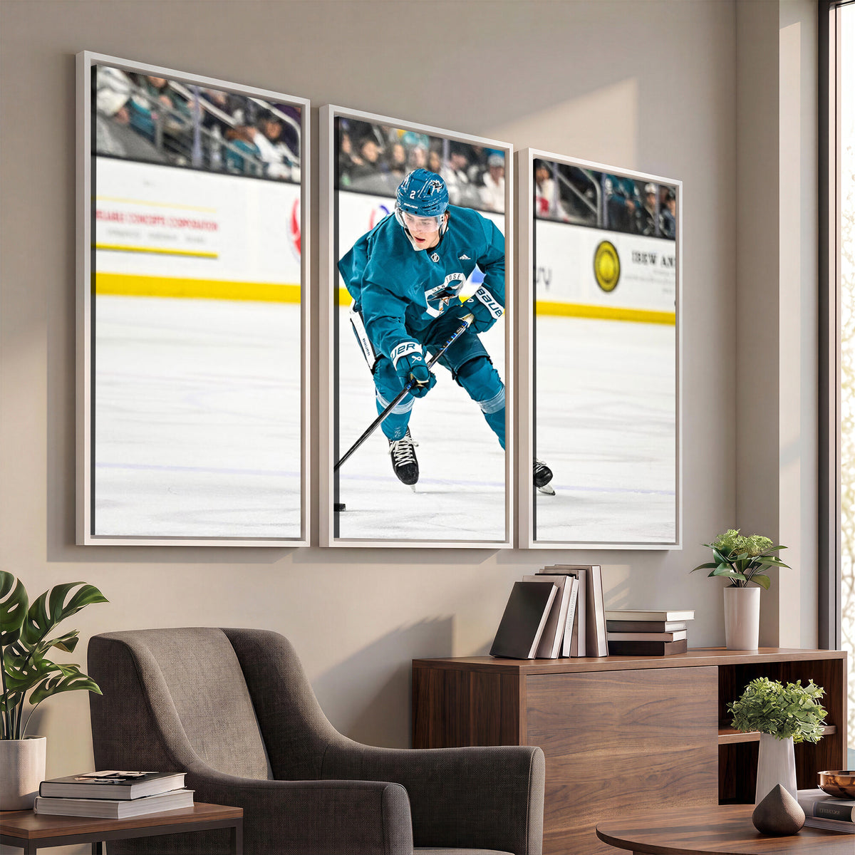 69179-MGV-CV-36X24 - San Jose Sharks Ice Hockey Player Wall Art Canvas Print