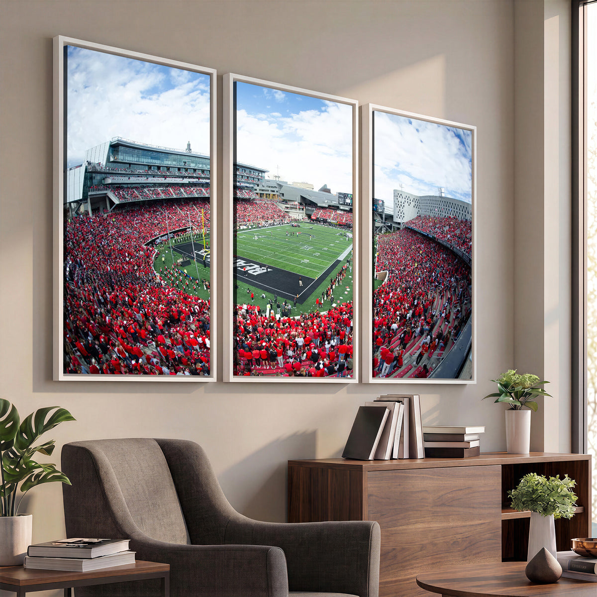54070-MGV-CV-36X24 - Cincinnati Bearcats Football Team Print - Nippert Stadium Wall Art Canvas Print