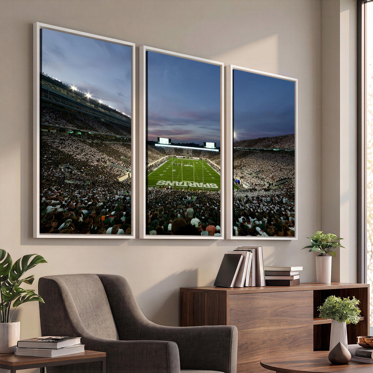 90831-PAN-FL-20X10 - Michigan State Spartans Football Team Print - East Lansing Spartan Stadium Canvas Print