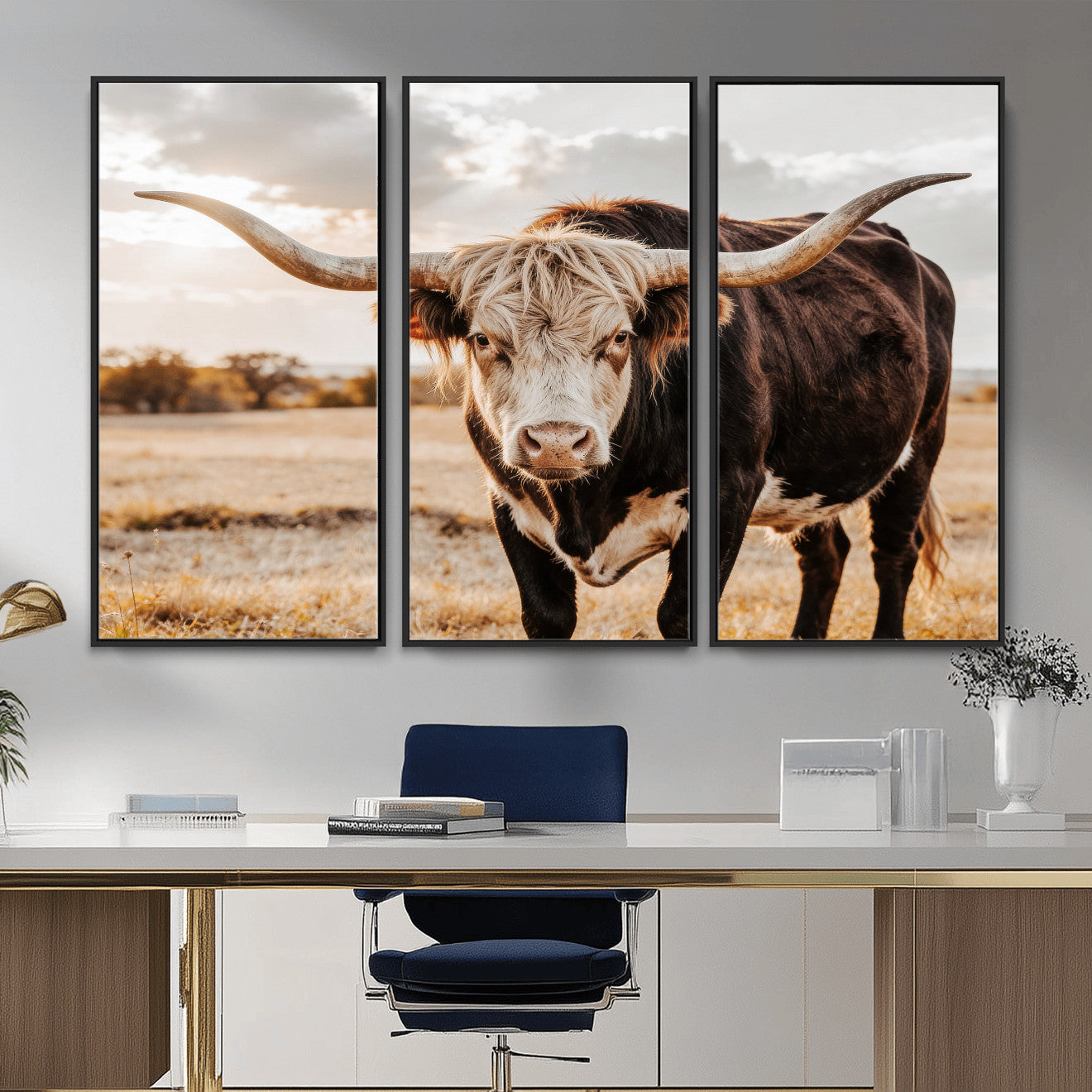 88230279-MGV-CV-36X24 - Texas Longhorn Bull Rustic Wall Art Canvas Print, Western Cattle Photography Canvas Print, Ranch Farm Animal Western Art Printing