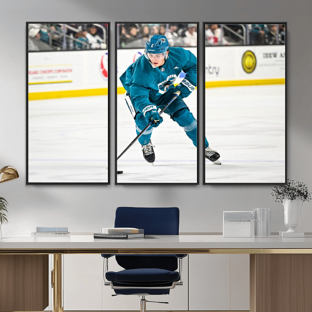 69179-MGV-CV-36X24 - San Jose Sharks Ice Hockey Player Wall Art Canvas Print