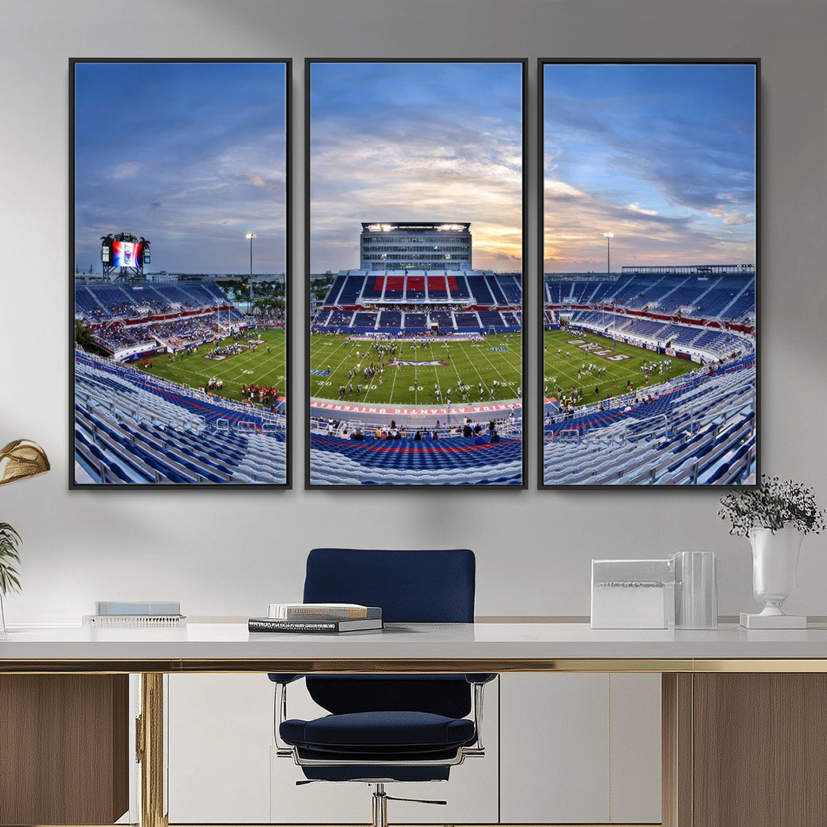 69559-MGV-CV-36X24 - Florida Atlantic University Owls Football Team Print - Boca Raton FAU Stadium Wall Art Canvas Print
