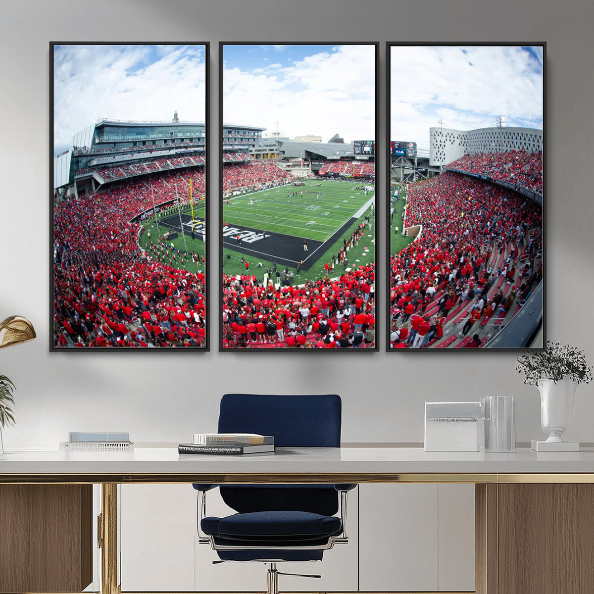 54070-MGV-CV-36X24 - Cincinnati Bearcats Football Team Print - Nippert Stadium Wall Art Canvas Print