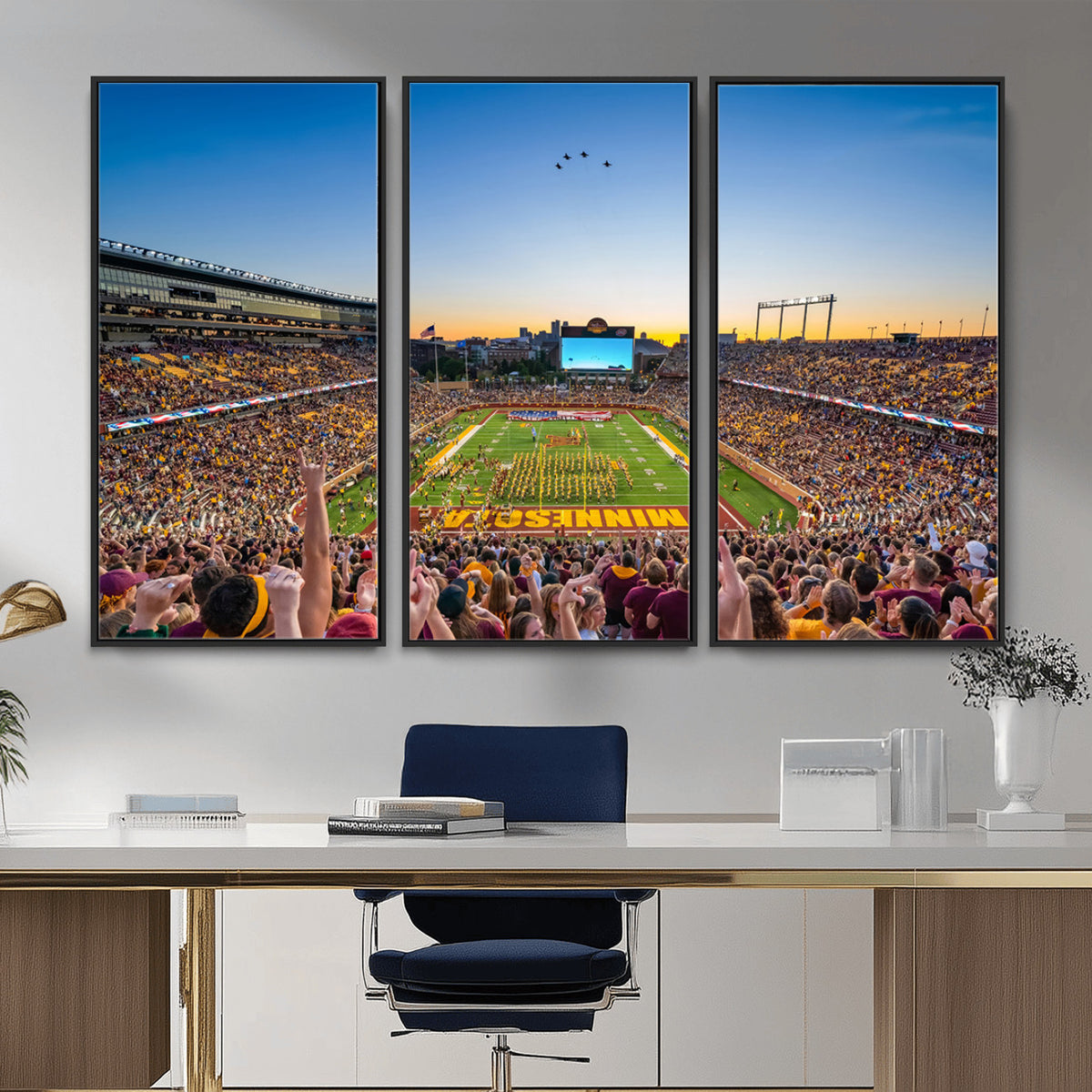84421-MGV-CV-36X24 - University of Minnesota Golden Gophers Art Print, Football Team Print - Minneapolis Huntington Bank