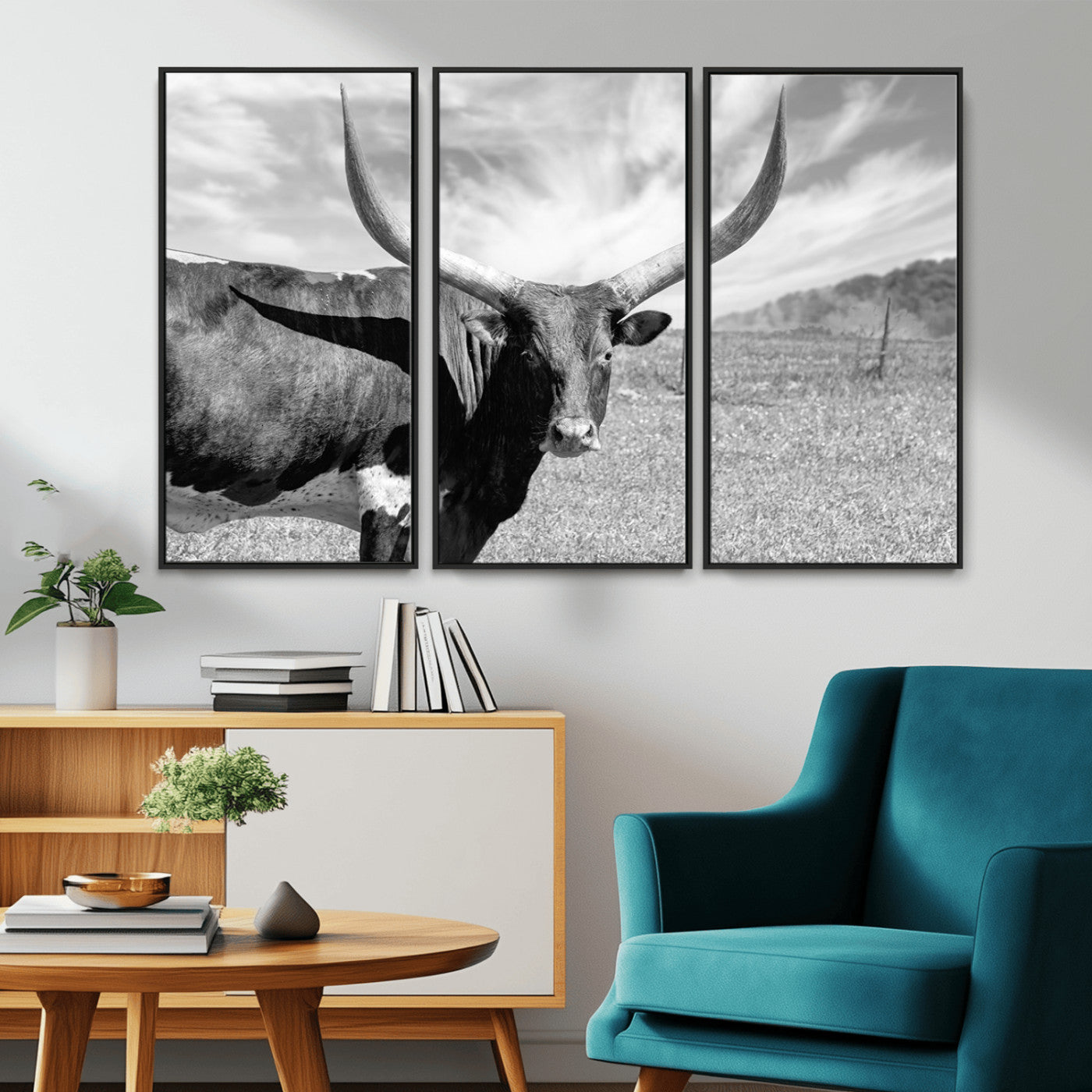 MGV-FC-48X32-3P - Cattle Wall Art Longhorn Cow Canvas Print