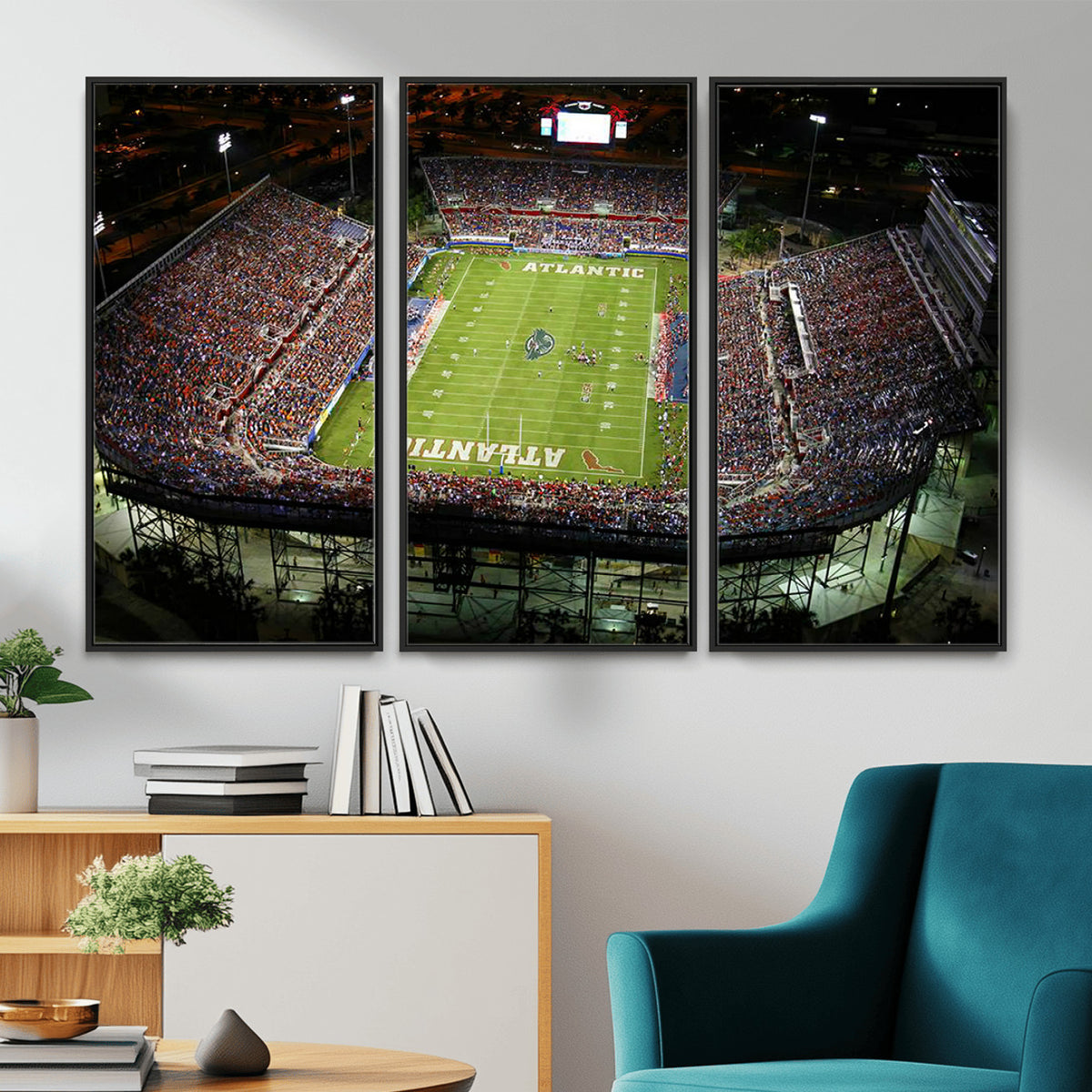 72354-MGV-CV-36X24 - Florida Atlantic University Owls Football Team Print - Boca Raton FAU Stadium Wall Art Canvas Print
