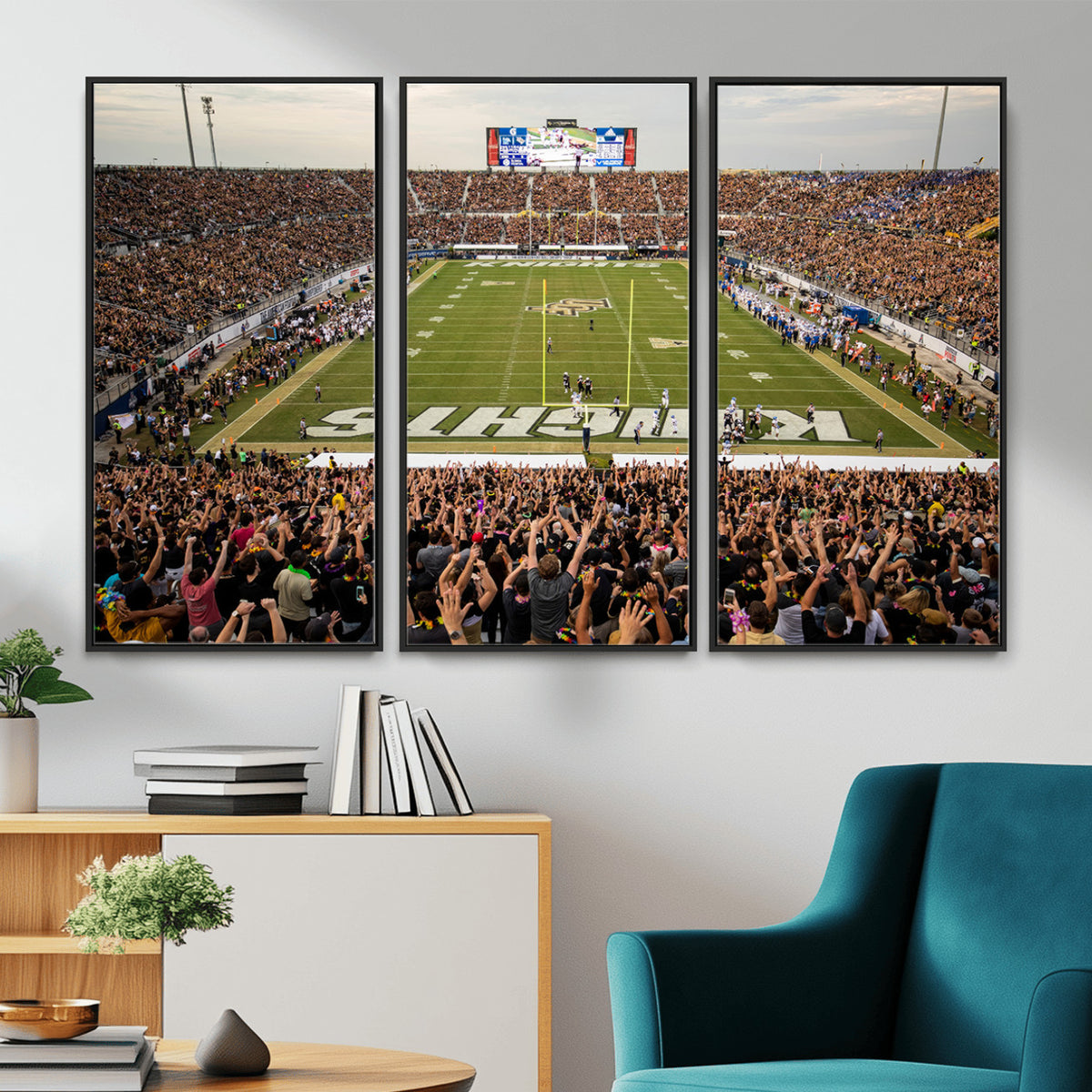 38659-MGV-CV-36X24 - UCF Knights Football Team Print - Orlando FBC Mortgage Stadium Canvas Print
