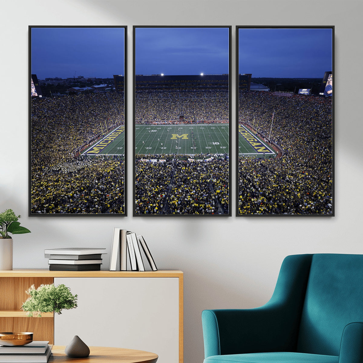 34202-MGV-CV-36X24 - University of Michigan Wolverines Football Team Print - Ann Arbor Michigan Stadium Wall Art Canvas
