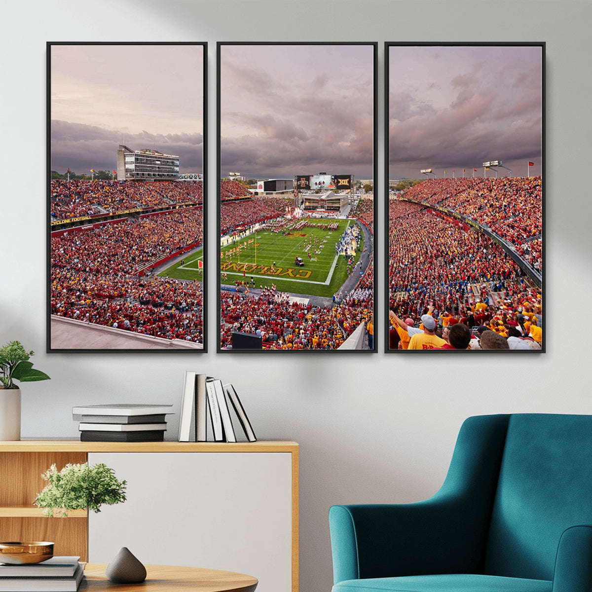 50373-MGV-CV-36X24 - Iowa State University Cyclones Football Team Print, Ames