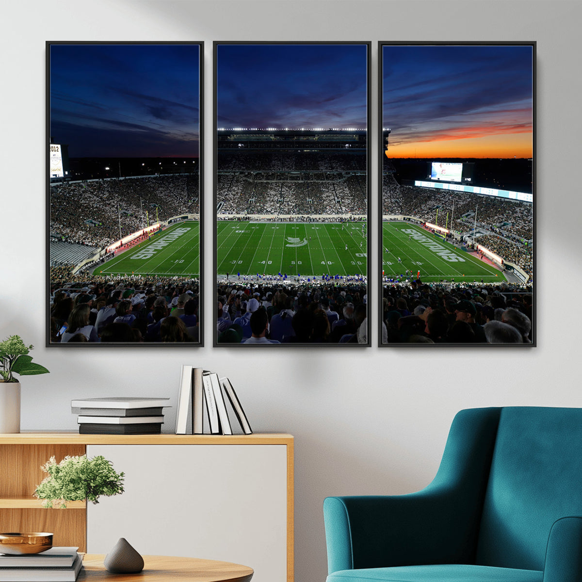 49074-PAN-FL-20X10 - Michigan State Spartans Football Team Print - East Lansing Spartan Stadium Canvas Print