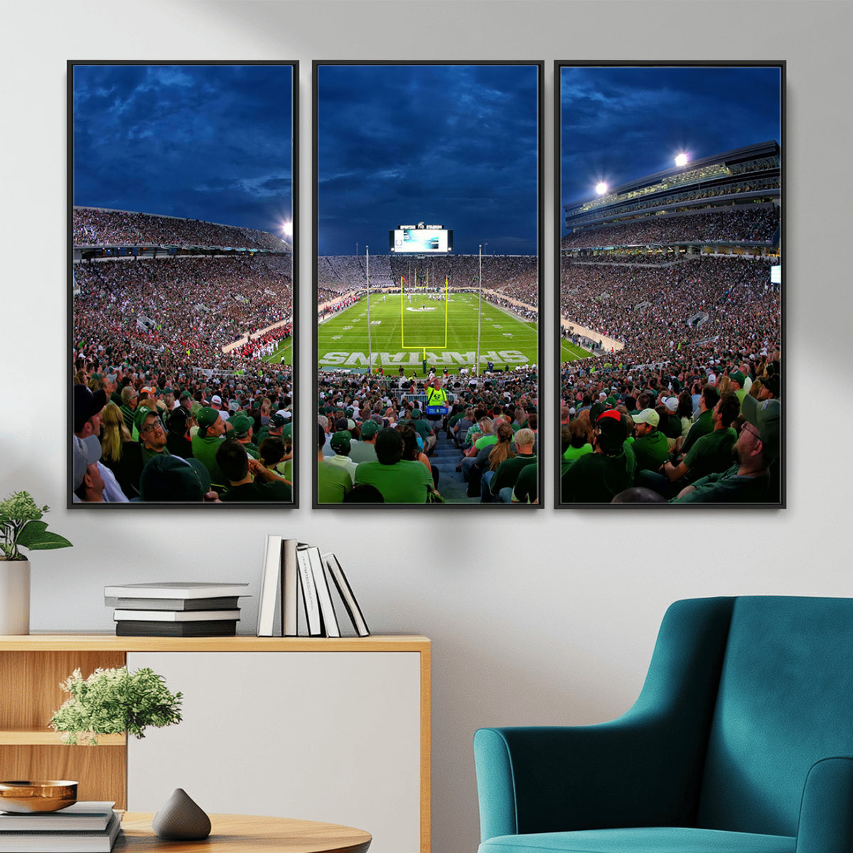 35248-PAN-FL-20X10 - Michigan State Spartans Football Team Print - East Lansing Spartan Stadium Wall Art Canvas Print
