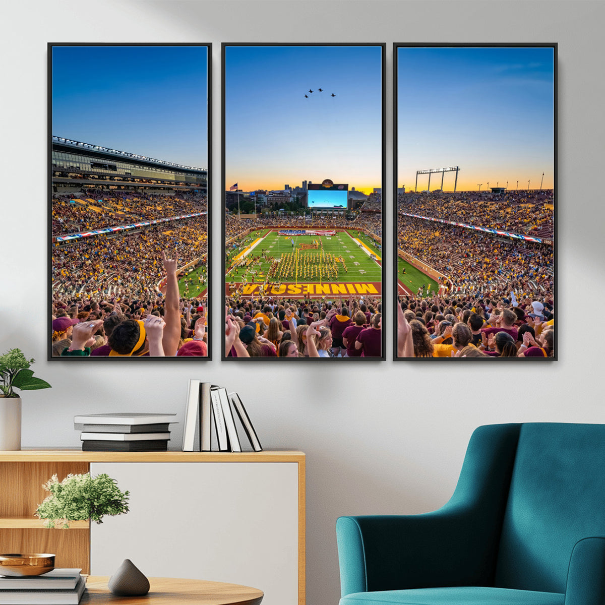 84421-MGV-CV-36X24 - University of Minnesota Golden Gophers Art Print, Football Team Print - Minneapolis Huntington Bank