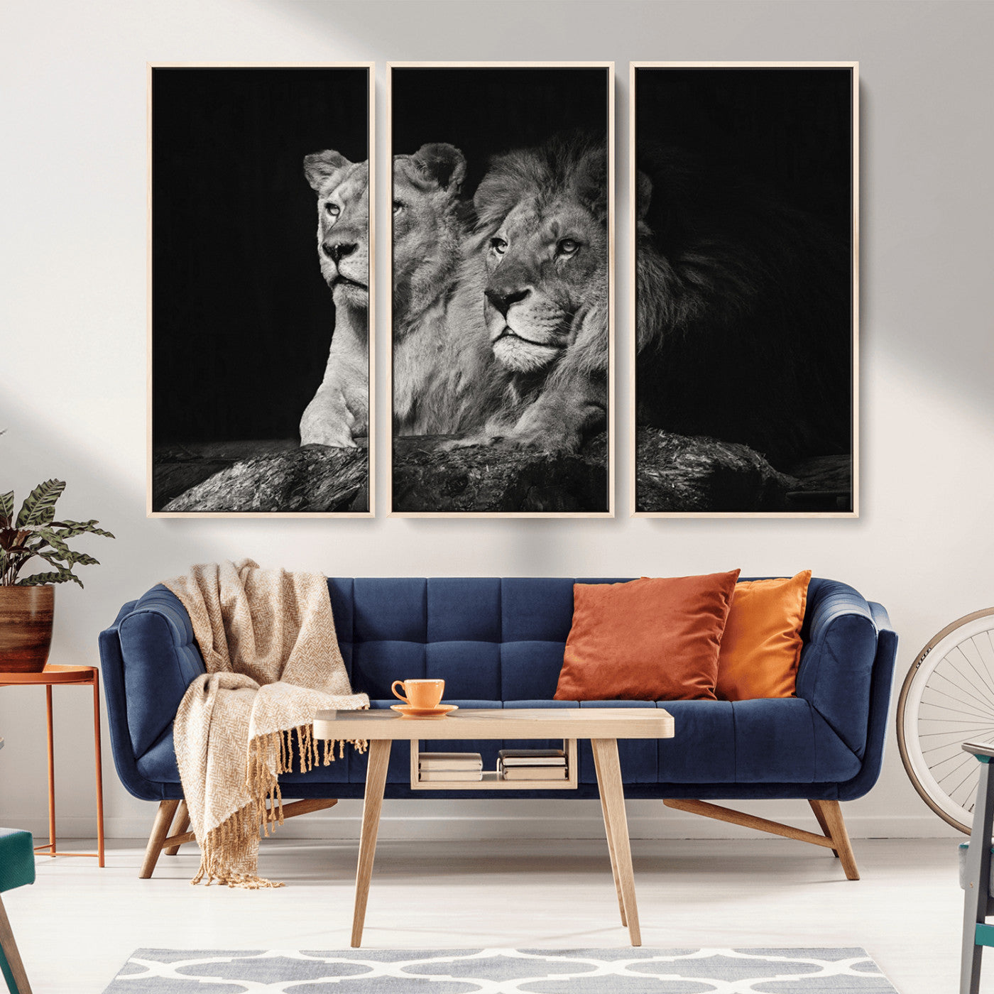 MGV-FC-48X32-3P - Lion Couple Canvas Wall Art Print – Elegant Wildlife Portrait in Black and White Lion Family – Ready to Hang