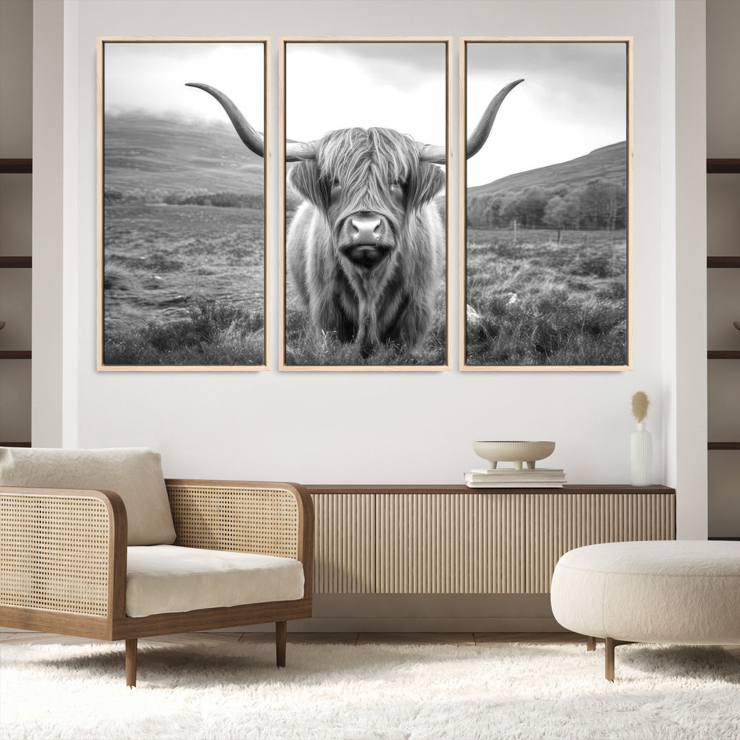 Black White Scottish Highland Cow Canvas Farm Wall Art Canvas Print