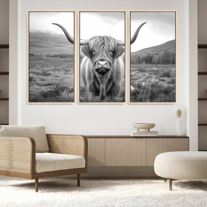 Black White Scottish Highland Cow Canvas Farm Wall Art Canvas Print