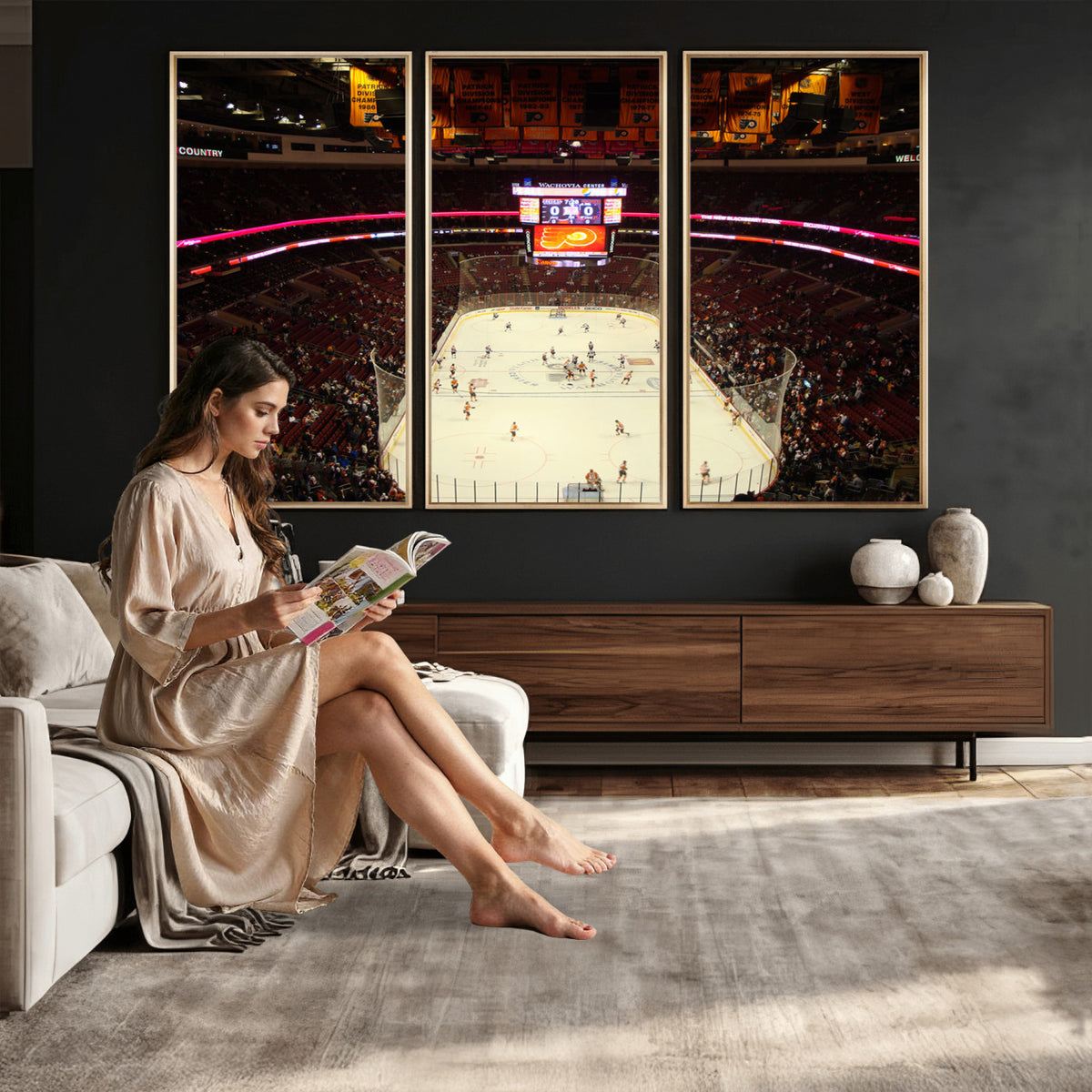 98213-MGV-CV-36X24 - Wachovia Center Prior to Flyers Game Ice Hockey Stadium
