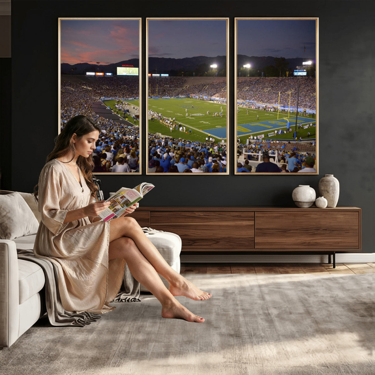 90359-MGV-CV-36X24 - UCLA Bruins Football Team Print - Pasadena Rose Bowl Stadium Wall Art Canvas Print