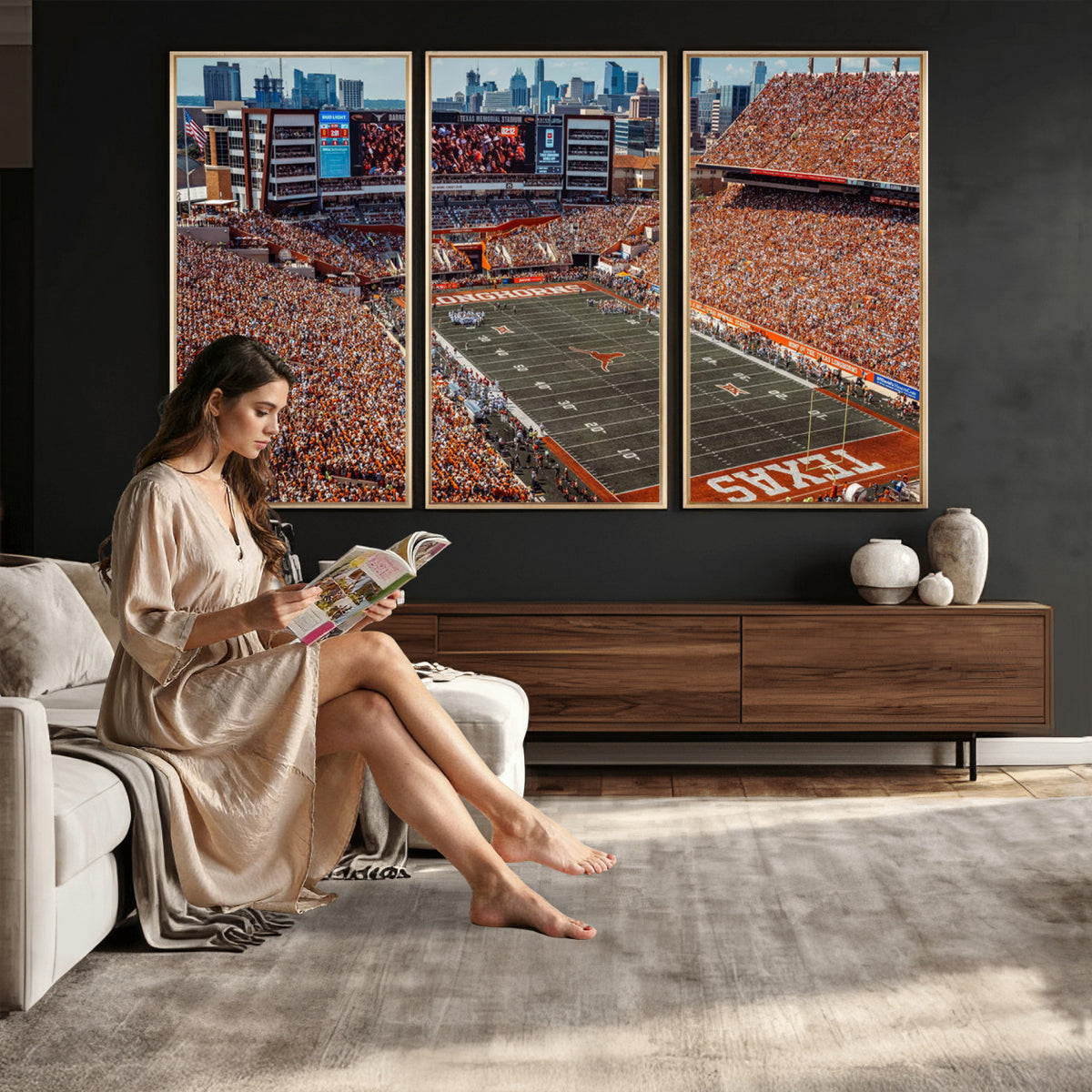 92103-MGV-CV-36X24 - University of Texas Longhorns Football Team Print - Austin Darrell K Royal-Texas Memorial Stadium