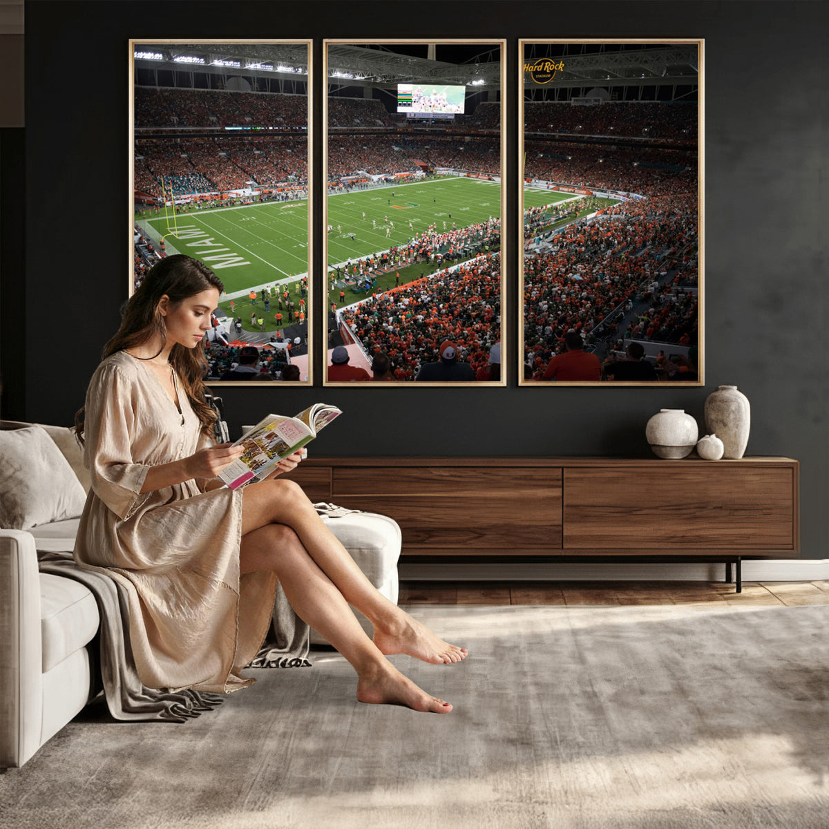 33698-PAN-FL-20X10 - Miami Hurricanes Football Team Print Canvas- Miami Hard Rock Stadium Wall Art Canvas Print