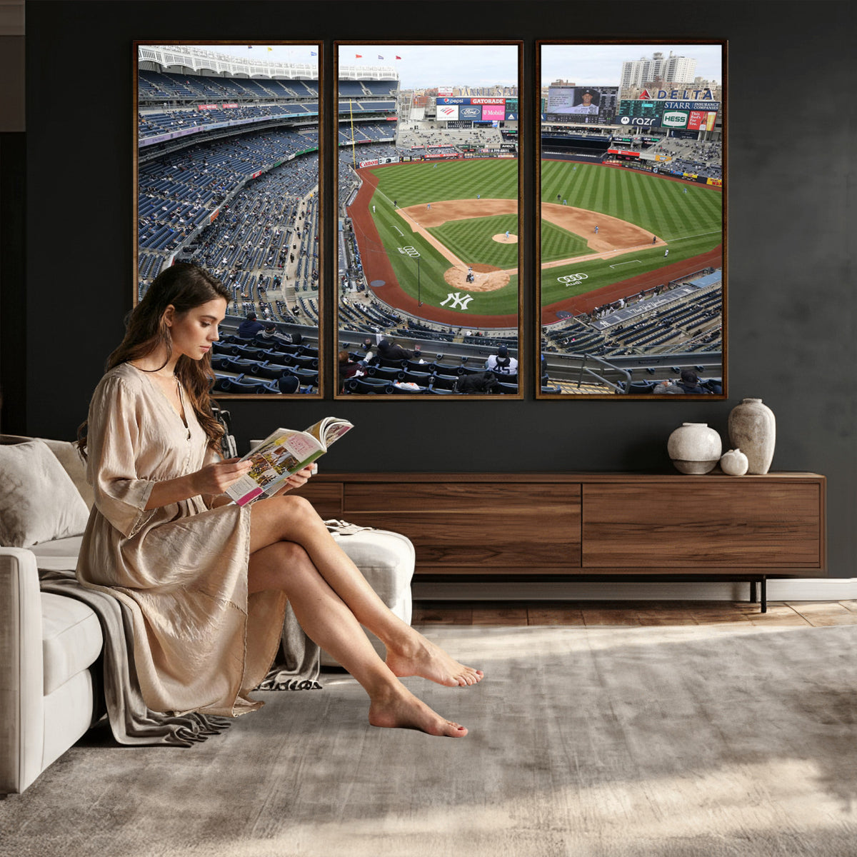 45784-MGV-CV-36X24 - New York Yankees Baseball Team Print, Yankee Stadium Wall Art Canvas Print