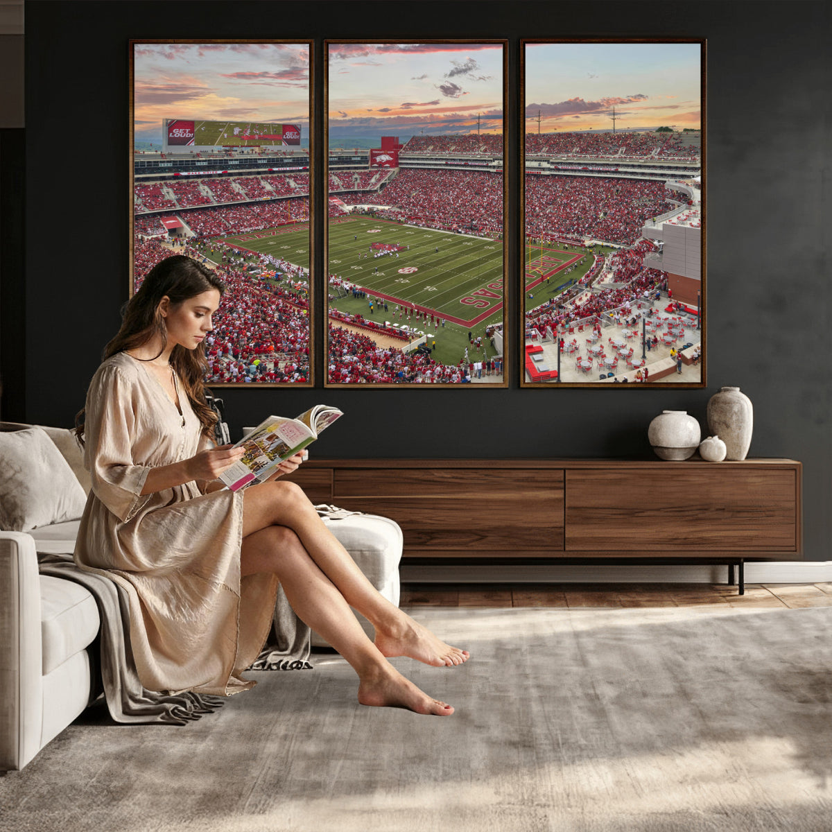 82233065-MGV-CV-36X24 - Donald W. Reynolds Razorback Stadium Wall Art Canvas Print – Arkansas Razorbacks Football Artwork for Home, Office, and Sports Room Decor