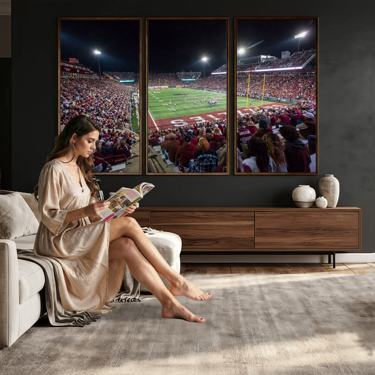 56191-MGV-CV-36X24 - Washington Grizzly Stadium American Football Wall Art Canvas Print, Sports Wall Art Print, Game Room Decor-1