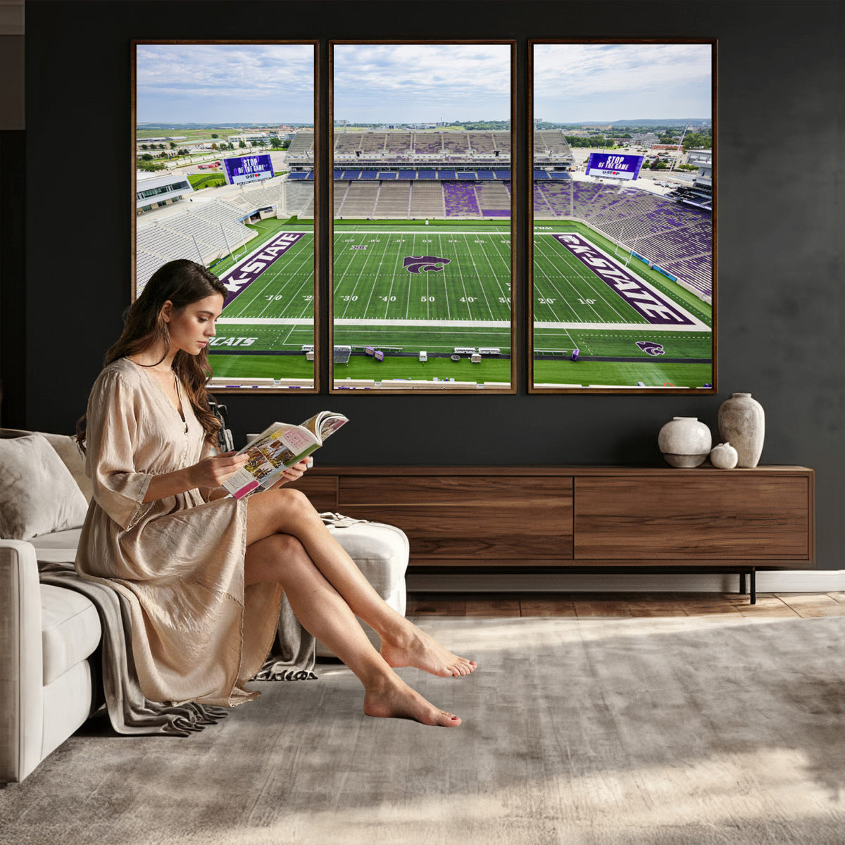 29452-MGV-CV-36X24 - KState Wildcats Football Team Print - Manhattan Bill Snyder Family Football Stadium Wall Art Canvas