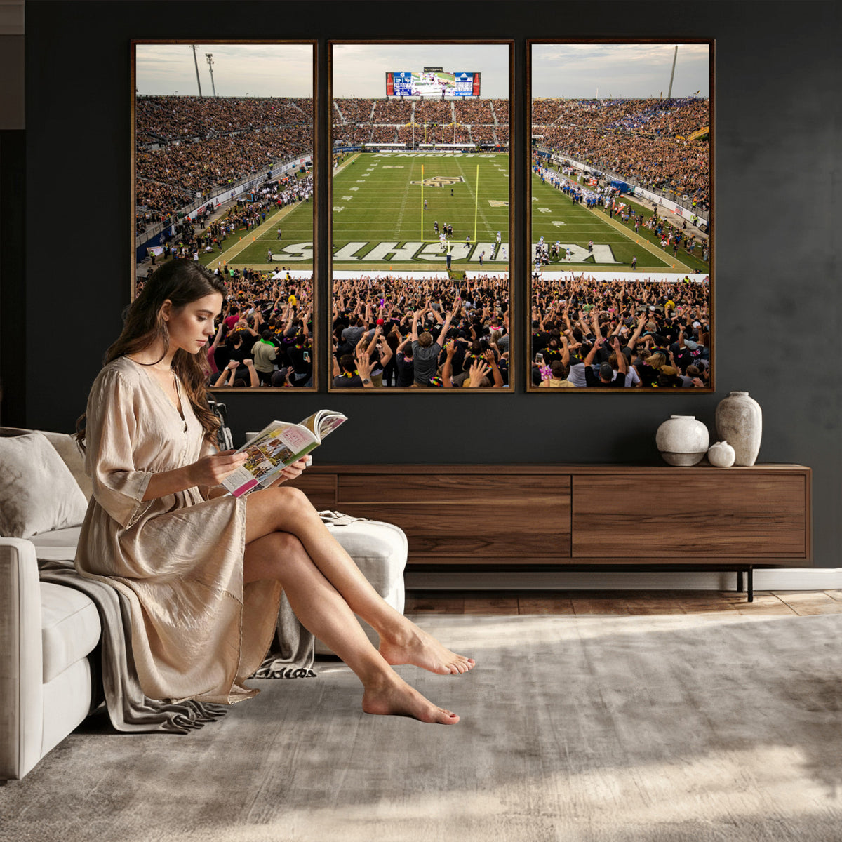 38659-MGV-CV-36X24 - UCF Knights Football Team Print - Orlando FBC Mortgage Stadium Canvas Print