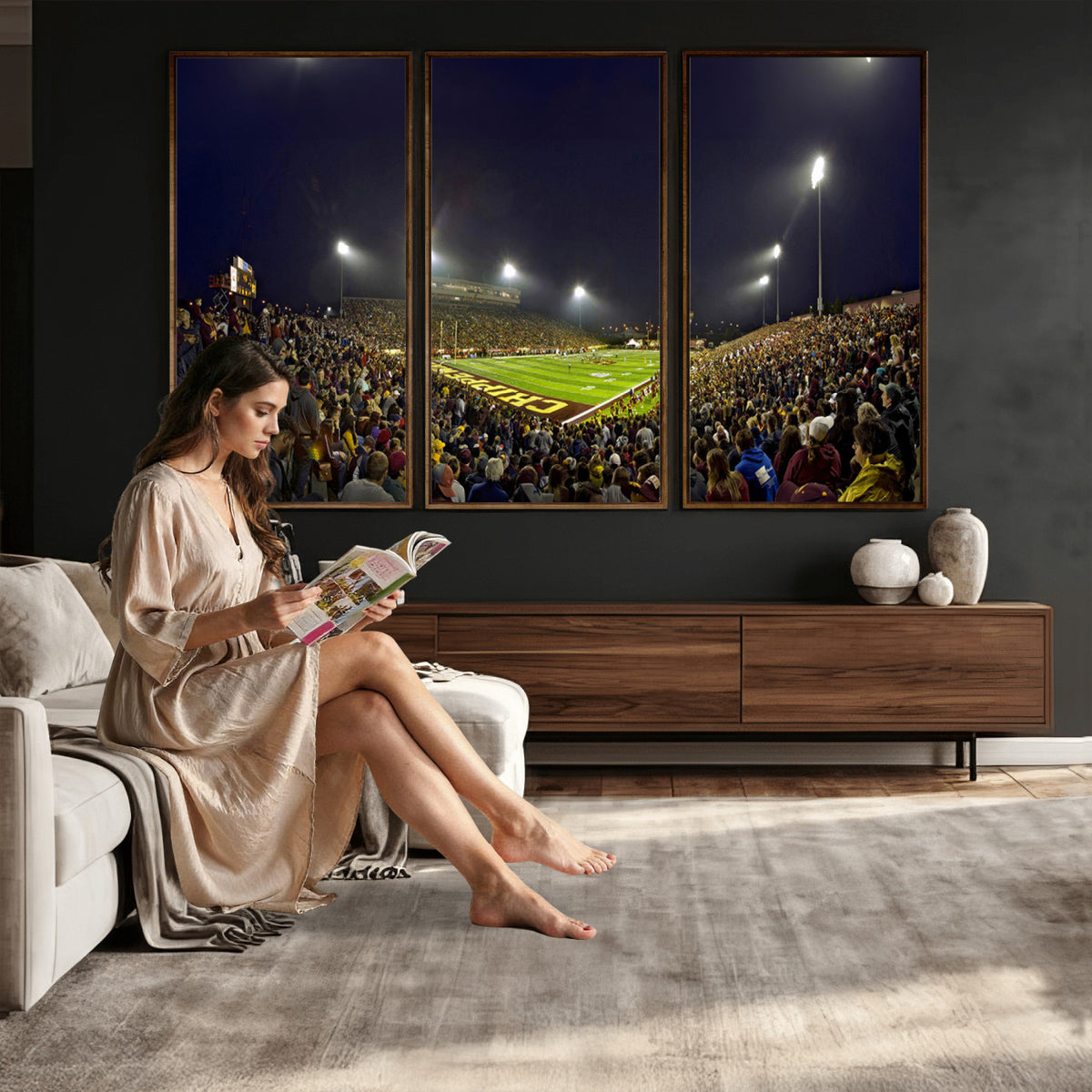 45619-MGV-CV-36X24 - Central Michigan University Chippewas Canvas Wall Art, Football Team Print - Mount Pleasant