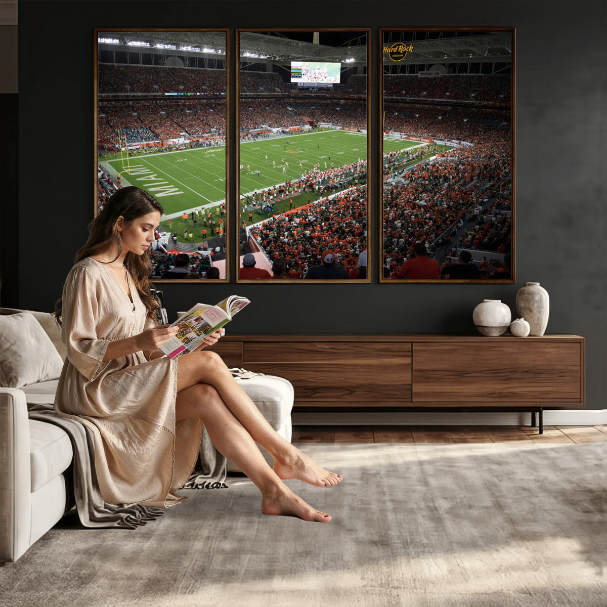 33698-PAN-FL-20X10 - Miami Hurricanes Football Team Print Canvas- Miami Hard Rock Stadium Wall Art Canvas Print